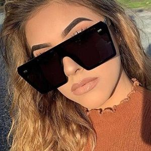 Retro Sunglasses from Hannaberries.com